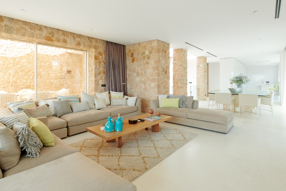 Lounge area Resa estates cala comte for sale Ibiza .jpg